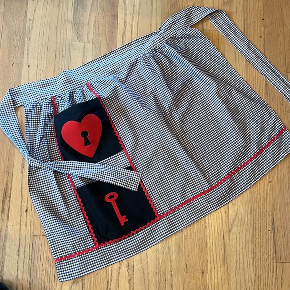 Vintage key to my heart gingham Rick rack apron kitchen game costume apron love - Picture 8 of 13